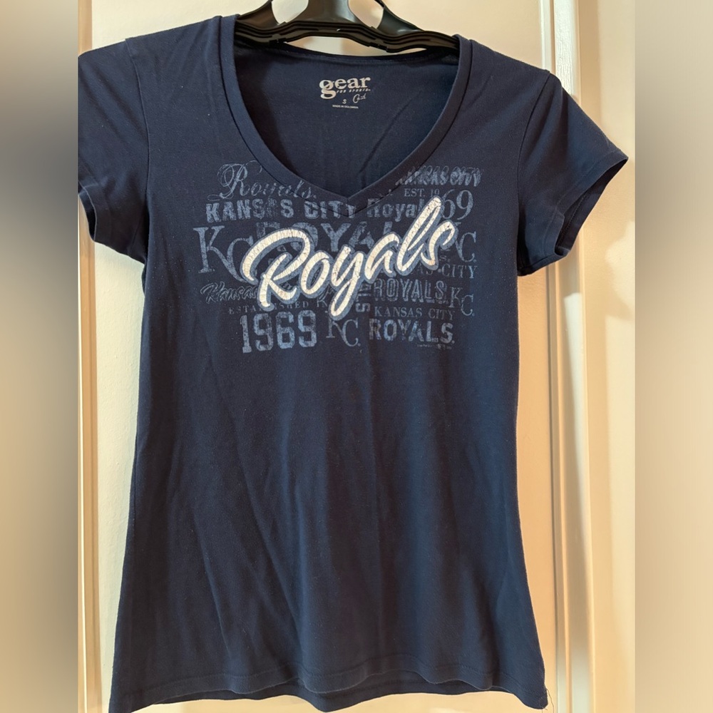 Women’s V-neck Kansas City Royals Shirt